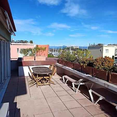 Rooftop- Jacuzzi - Terrasse - Parking Lägenhet Antibes