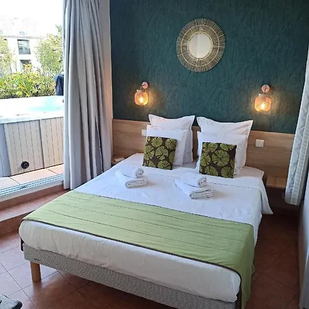 Rooftop- Jacuzzi - Terrasse - Parking アパート