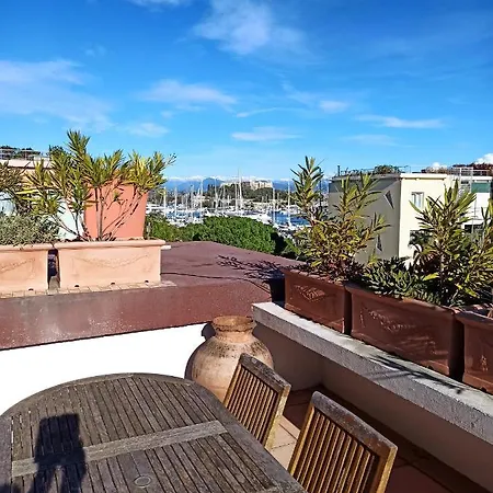 Rooftop- Jacuzzi - Terrasse - Parking