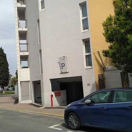 Rooftop- Jacuzzi - Terrasse - Parking