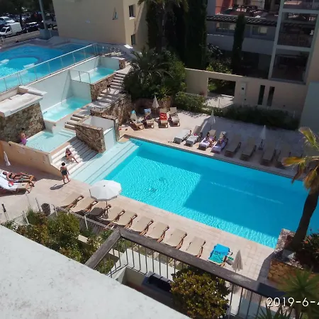 Rooftop- Jacuzzi - Terrasse - Parking Appartement Antibes