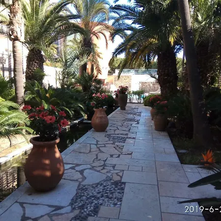 Rooftop- Jacuzzi - Terrasse - Parking شقة *